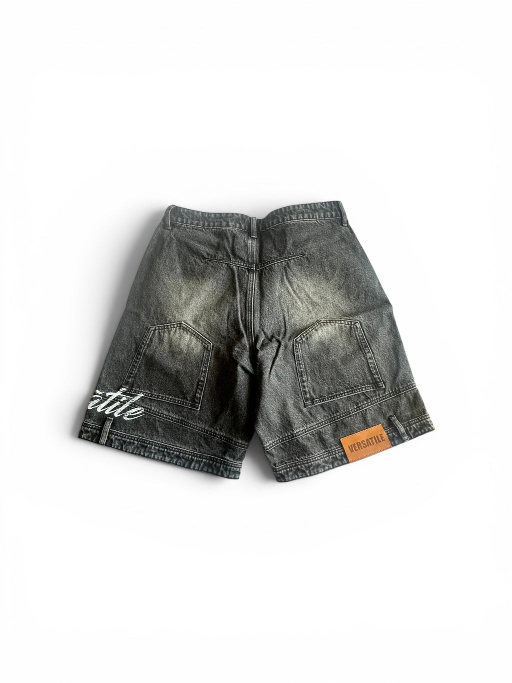 versātile inverse shorts